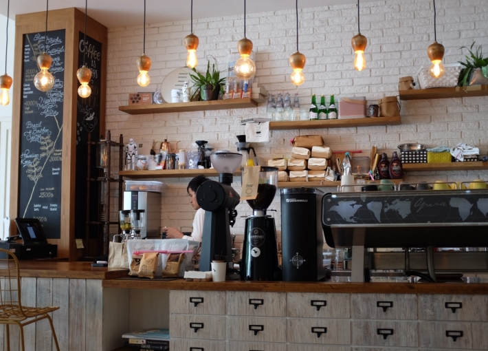 Các mẹo thiết kế quán Cafe thu hút khách hàng nhất