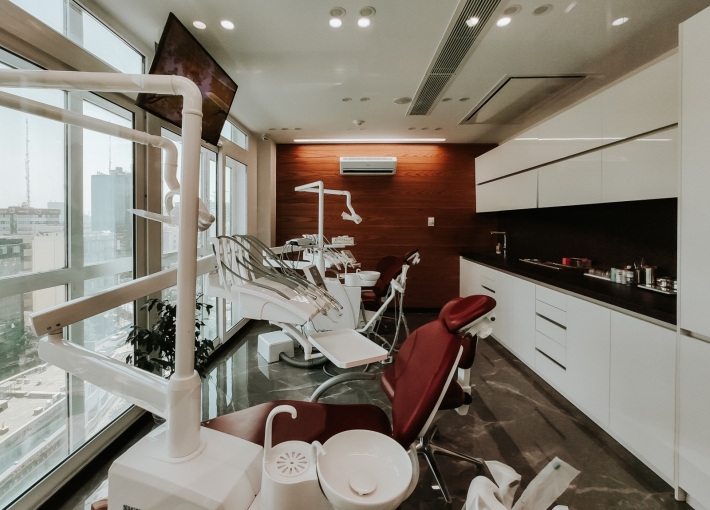 Thiết kế thi công nội - ngoại thất nha khoa đạt chuẩn